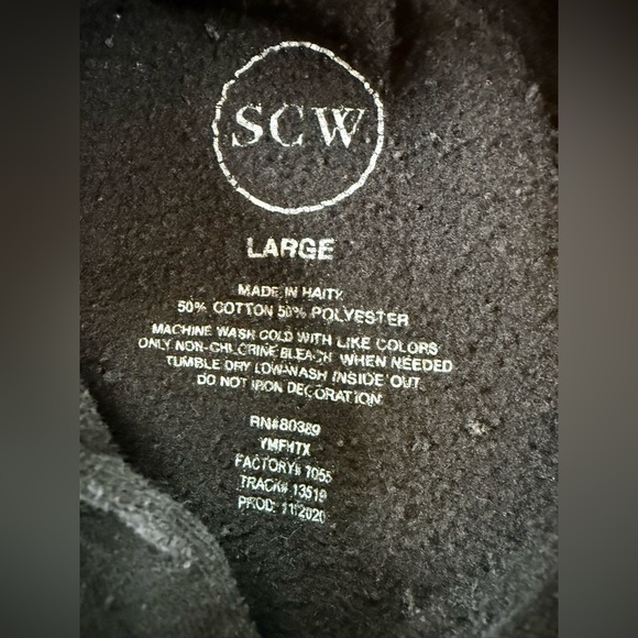 SCW Black Hoodie with Red Chinese Dragon Graphic large no drawstring (bin KK27) - Picture 3 of 8